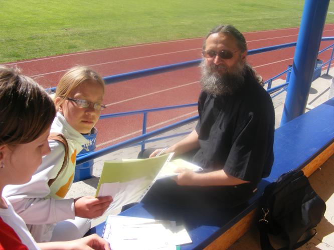 Okresní soutěž hlídek mladých zdravotníků.jpg