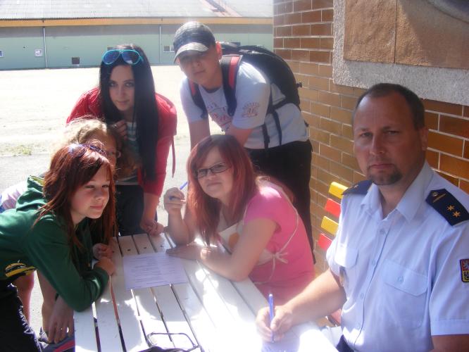 Okresní soutěž hlídek mladých zdravotníků.jpg