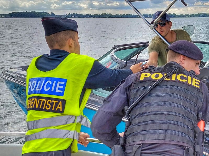Opatření na vodní hladině - Rozkoš - 14.9.2023
