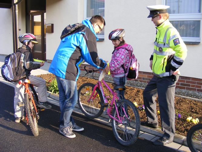 Oslovení cyklisté