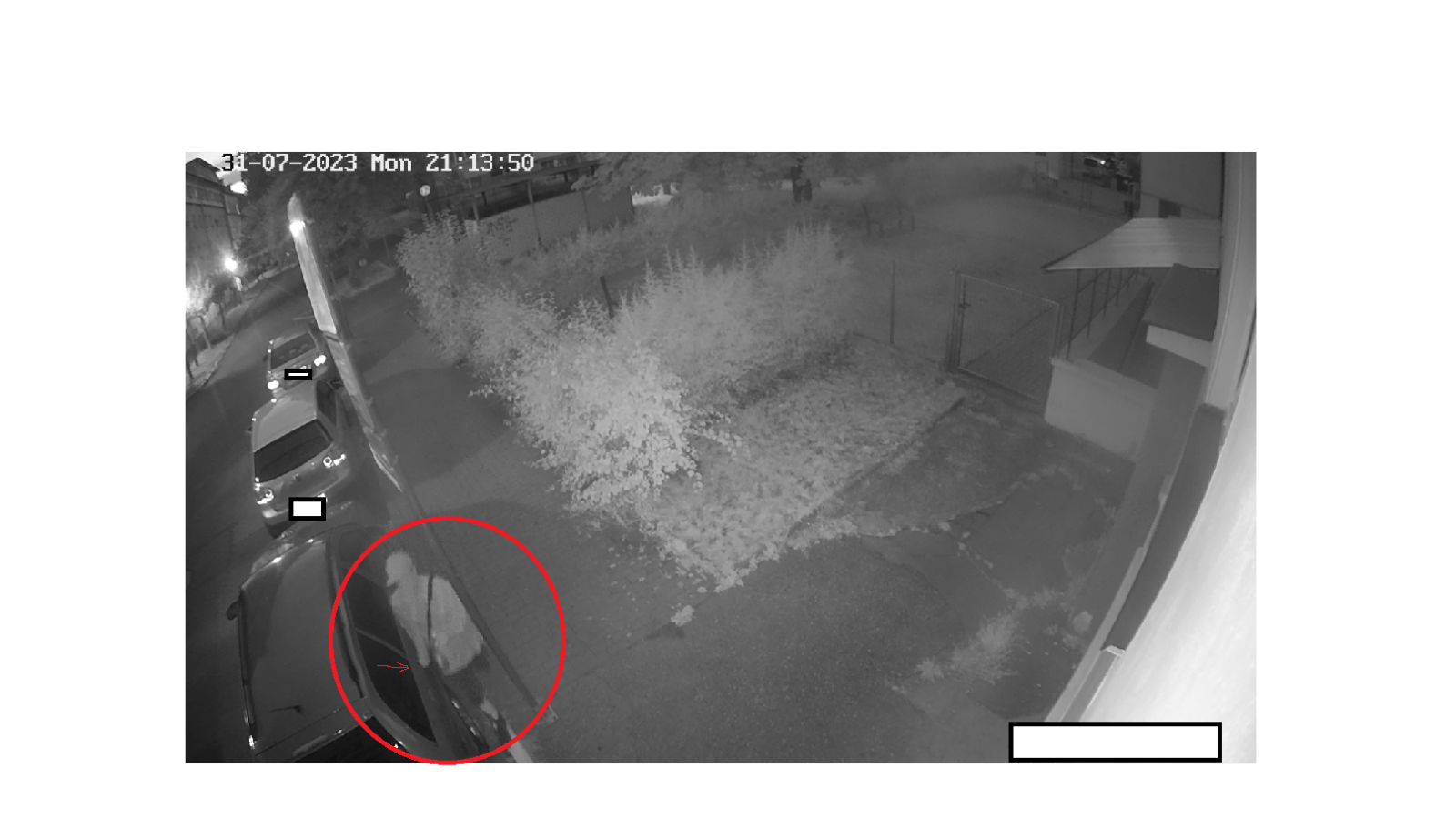 Osoba v ul. Puklicova provádí vryp u OA Š Octavia.png