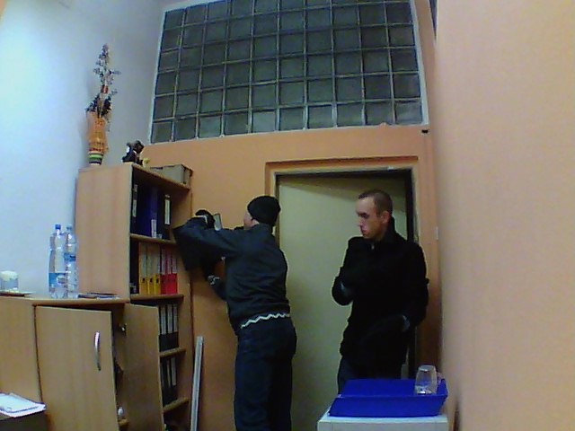 Pachatelé vloupání Kolbenova