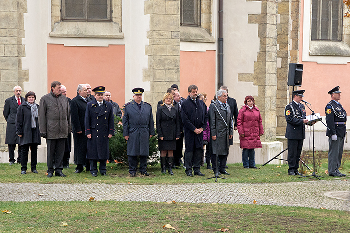 Pietní akt 08
