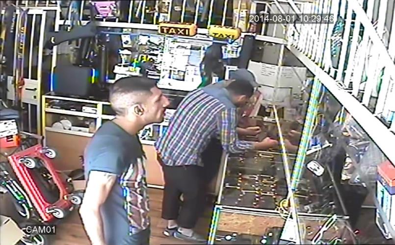 Podezřelá čtveřice