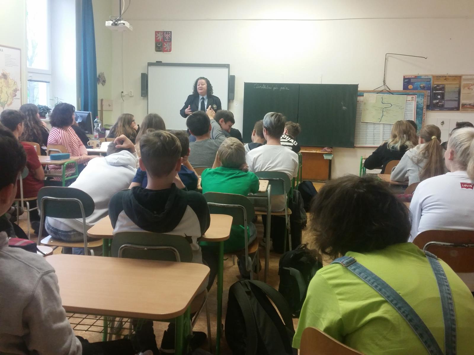 Policejní besedy v základních školách na Kladensku