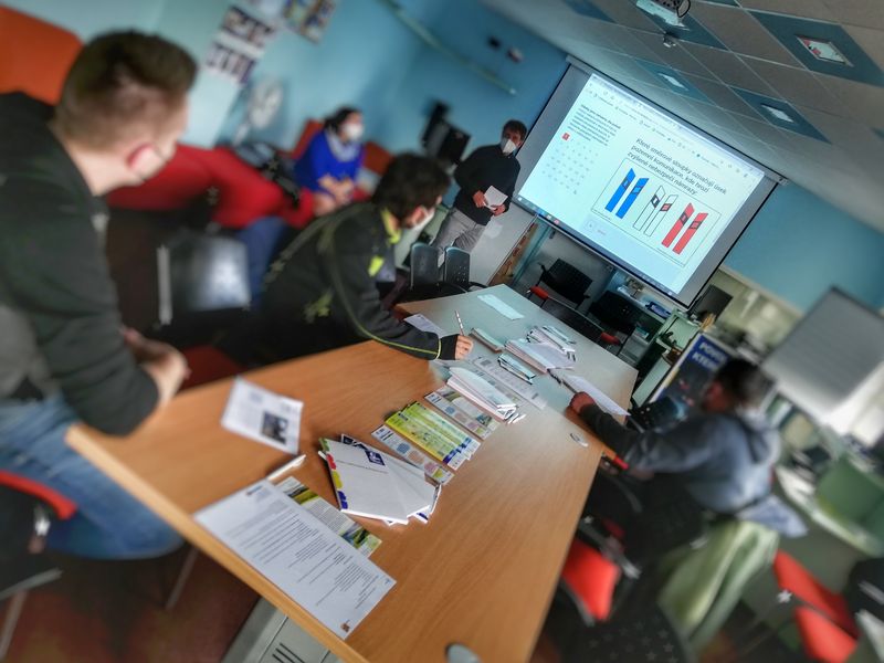 Policejní nauka na Týdnu vzdělávání dospělých - Náchod 10.11.2021