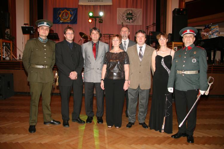 Policejní společenský večer pořádaný IPA a NOS J.Hradec .jpg