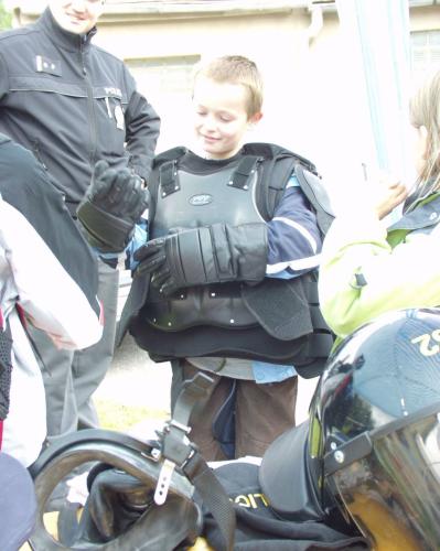 Policejní výstroj