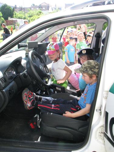 Policie v 15. MŠ 
