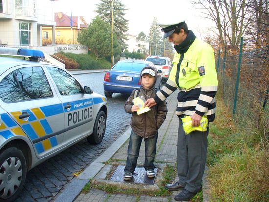 Policista a chlapec