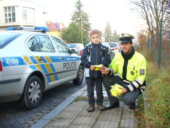 Policista a chlapec 2