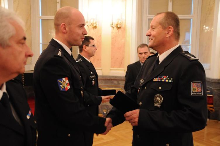 Policista a zaměstnanec roku 2012