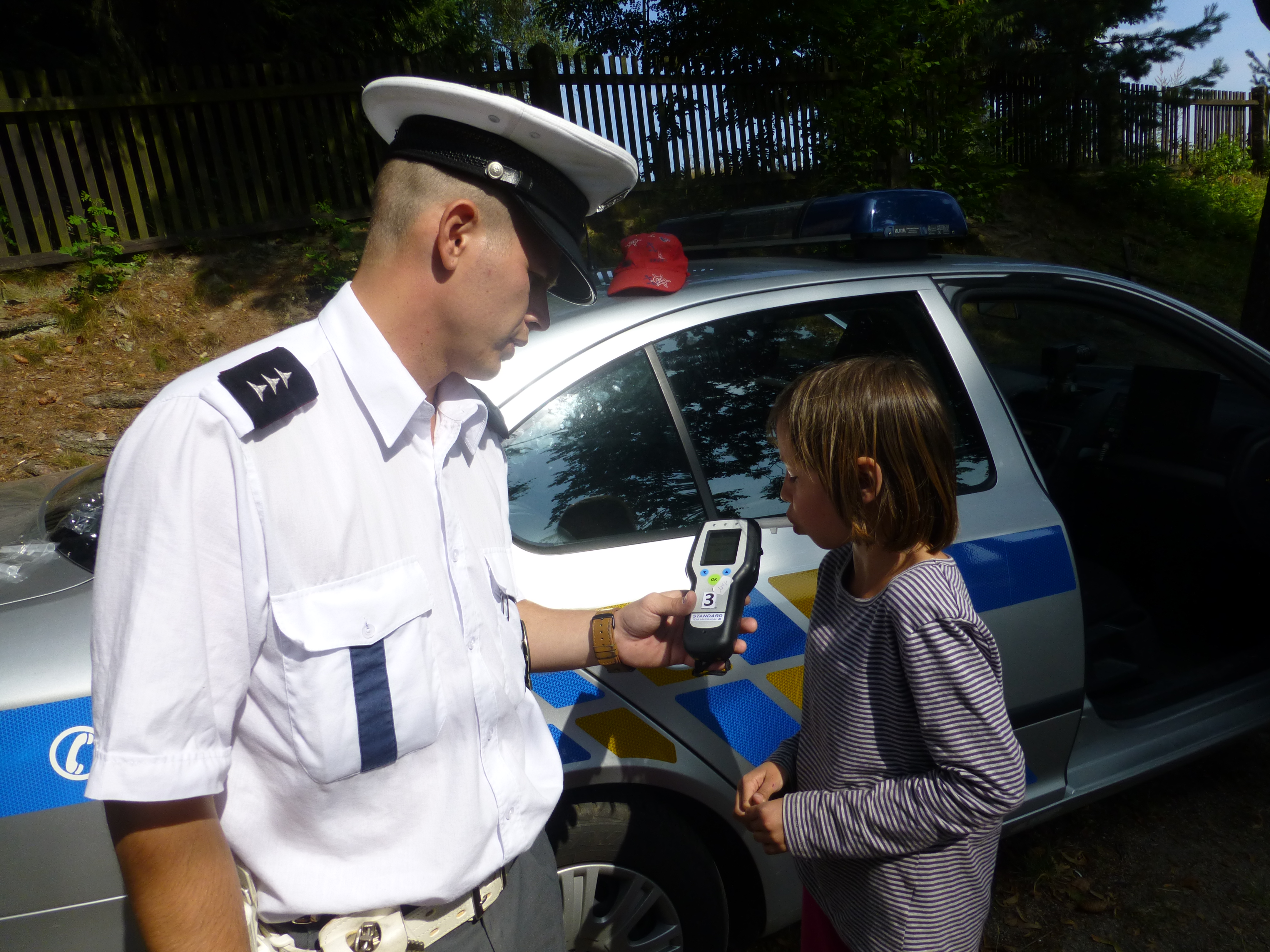 Policisté ÚO J.Hradec navštívili LDT pořádaný městem.JPG