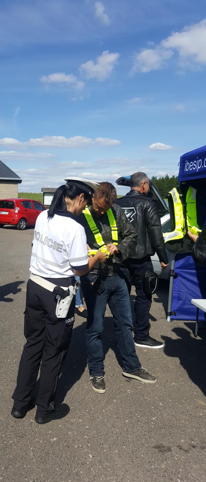 Policisté apelovali na viditelnost