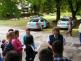 Policisté u dětí z DD a MŠ v Ledcích