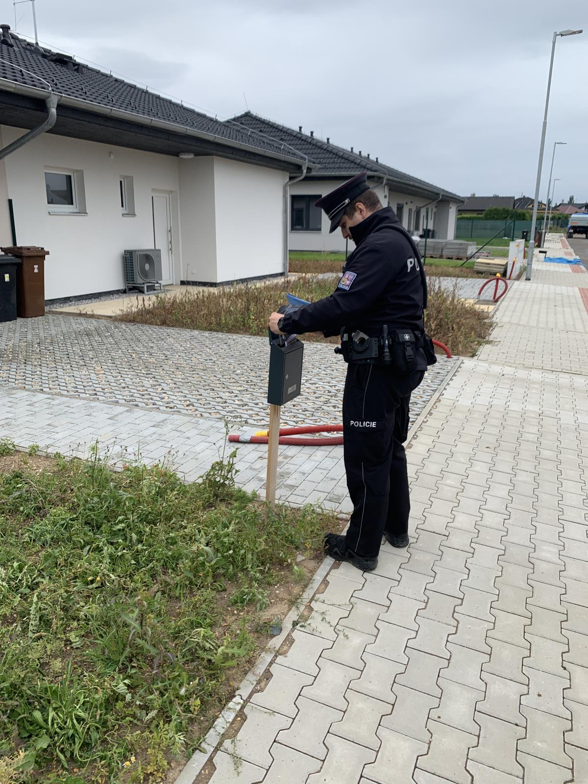 Policisté upozornili občany za zabezpečení obydlí