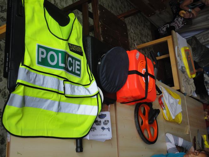 Policisté zavítali na tábor pořádaný městem J.Hradec.JPG