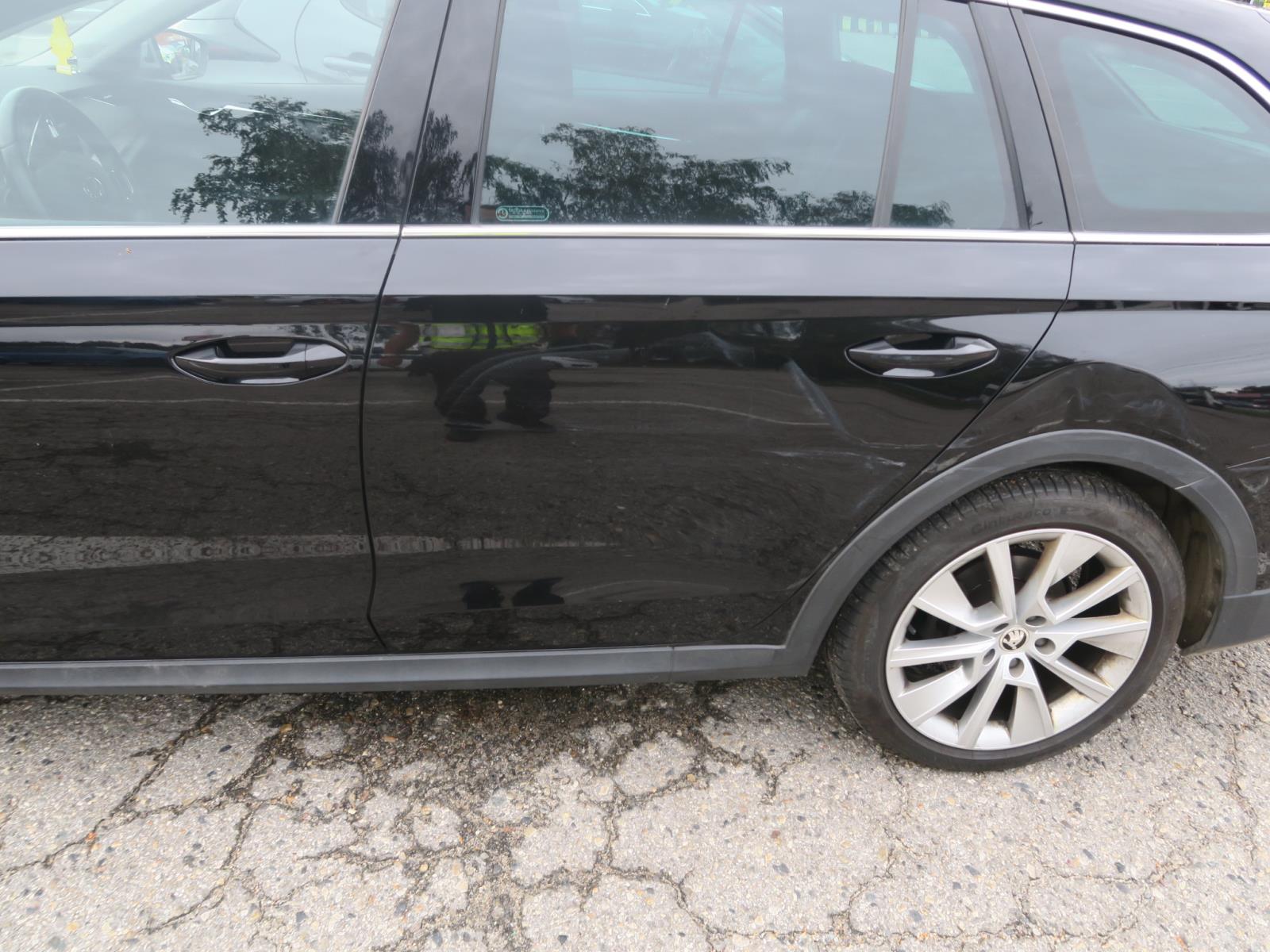 Poškození OA Š Octavia 1.JPG