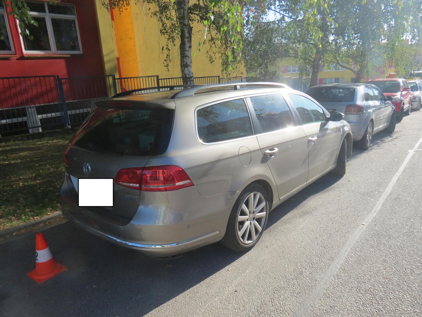 Poškozený VW Passat Variant.JPG