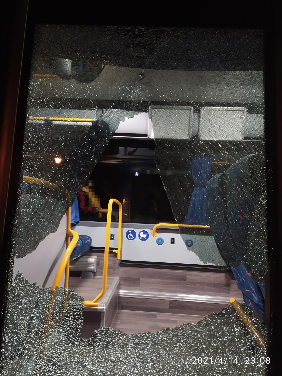 Poškozený autobus