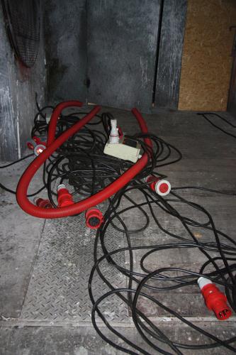 Poškozený speciální vlak