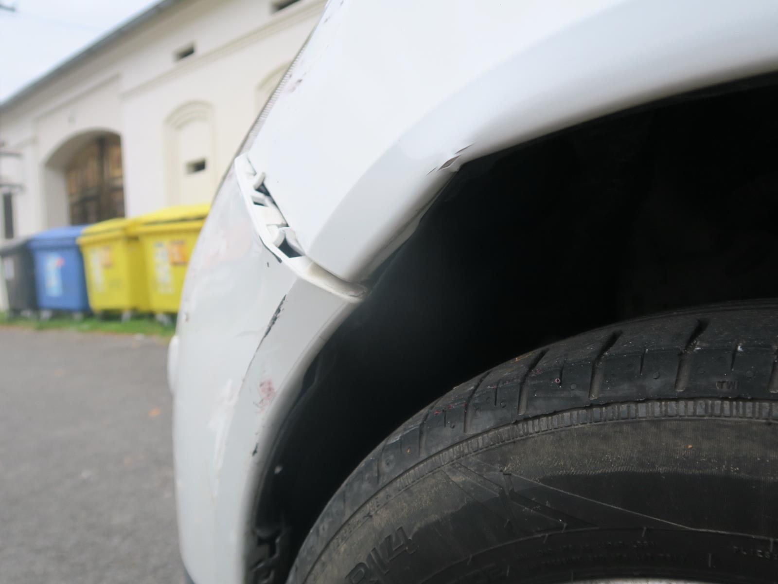 Poškozený vůz Nová ves u Protivína