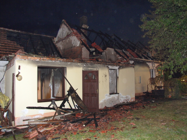 Požár domů - Dražičky.jpg