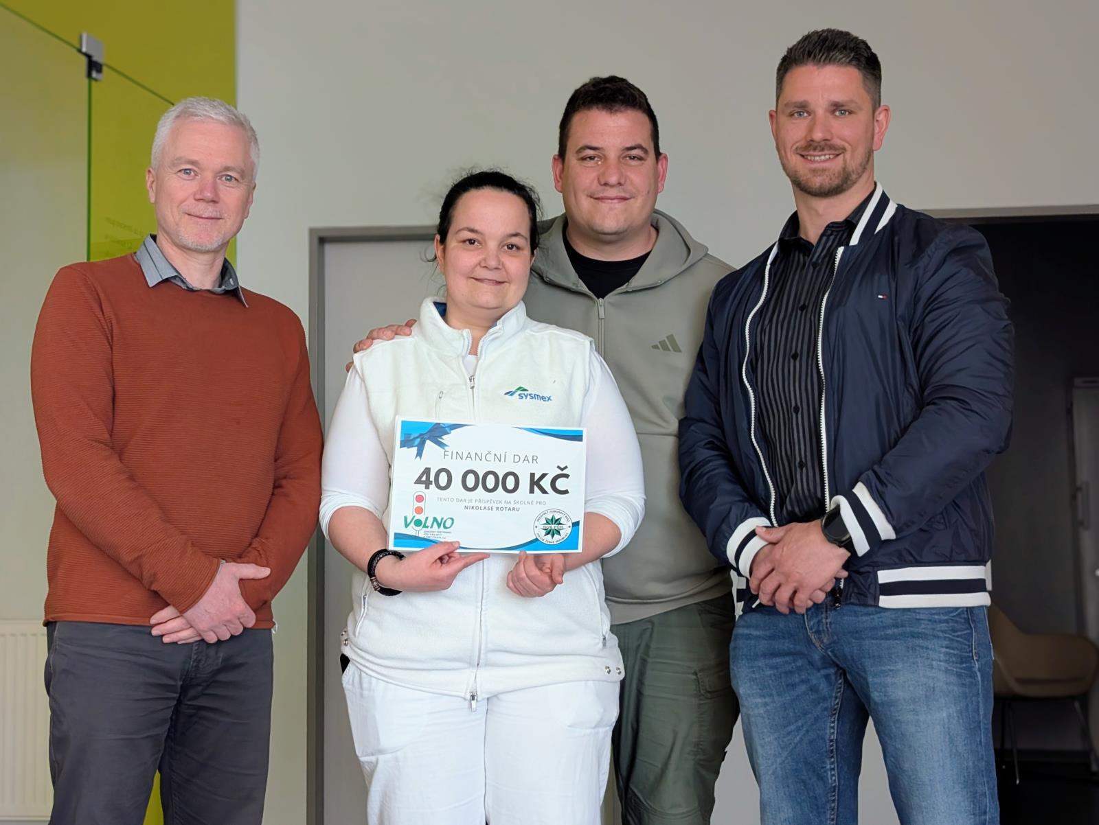 Předání daru (2).jpg