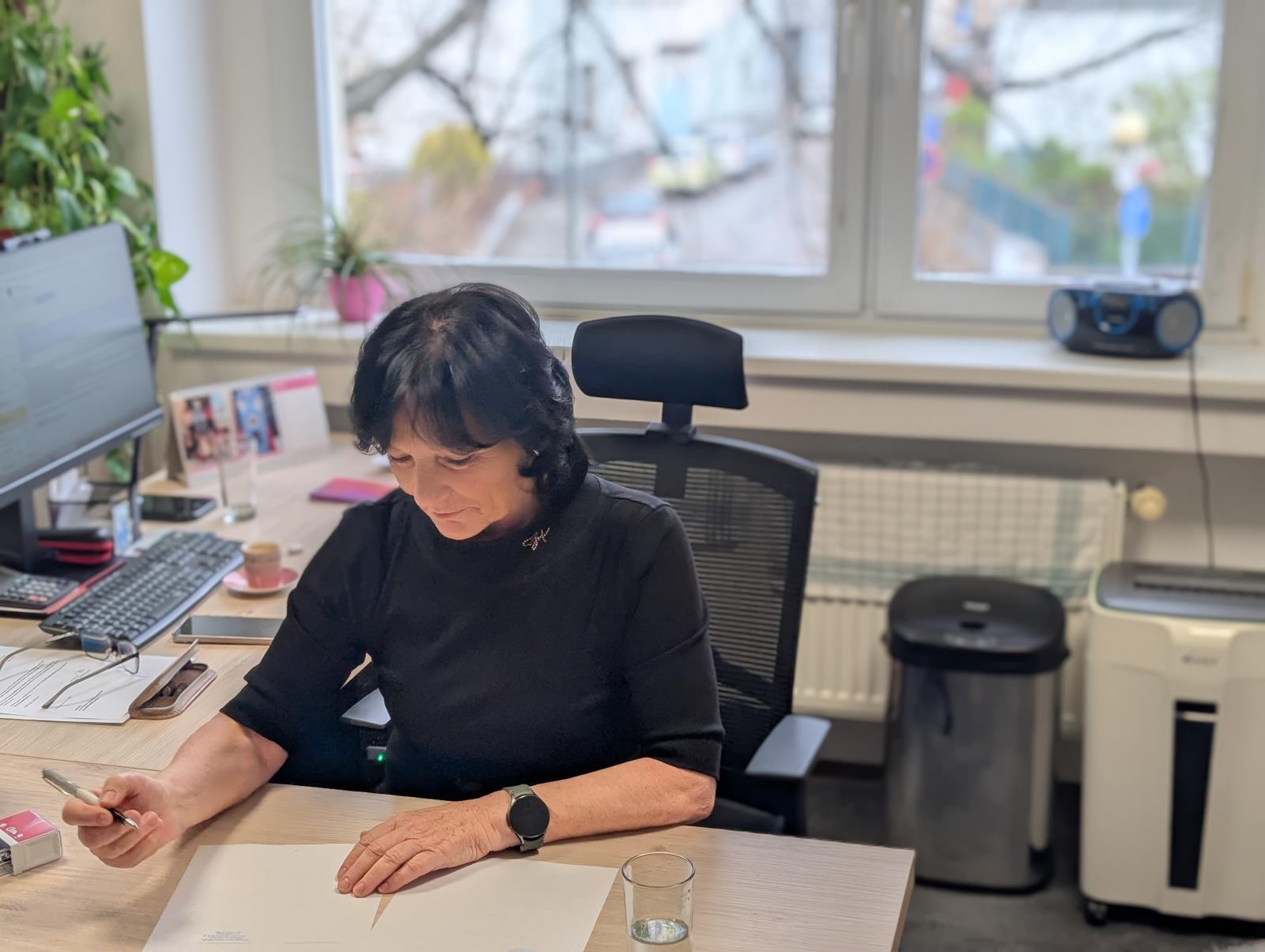 Předání daru (3).jpg