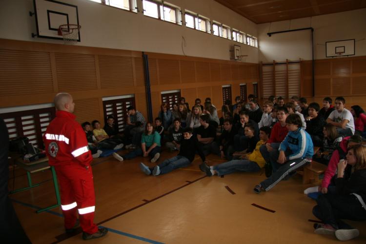 Přednáška v tělocvičně1