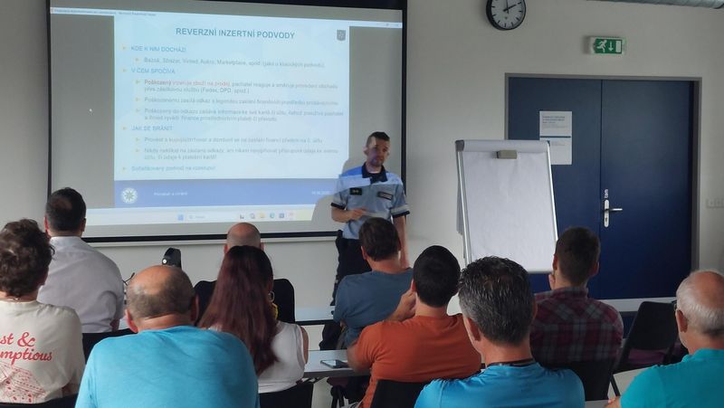 Prevence kyberpodvodů pro zaměstnavatele na Náchodsku - červen, září a říjen 2025