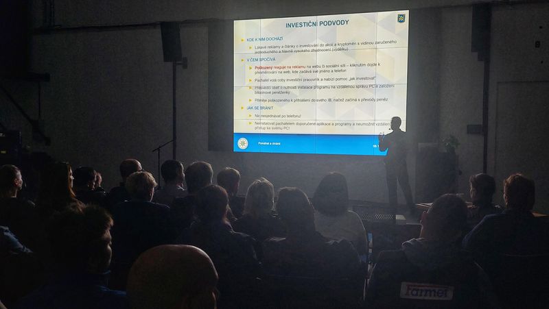 Prevence kyberpodvodů pro zaměstnavatele na Náchodsku - červen, září a říjen 2025