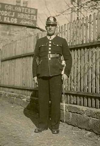 Příslušník st. unifor. policejního sboru z roku 1938