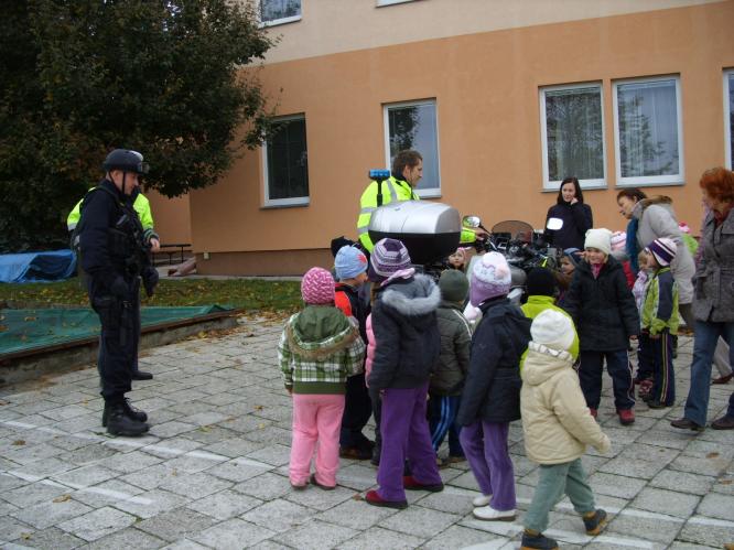 První a druhá třída z MŠ Bohuslavice nad Metují