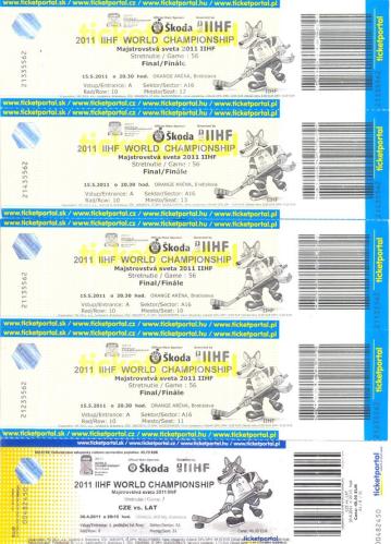 První čtyři vstupenky jsou falešné.jpg