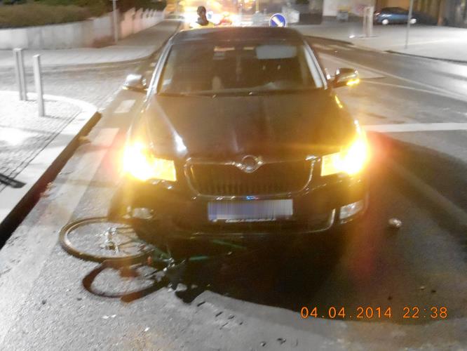 První pomoc - pražský policista