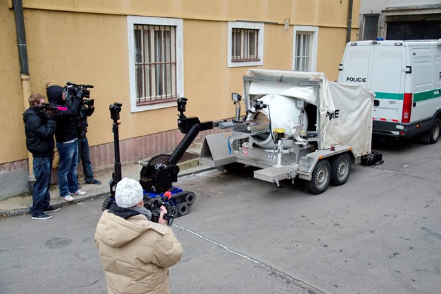 Pyrotechnický robot tEODor34