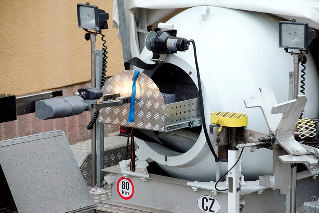 Pyrotechnický robot tEODor38