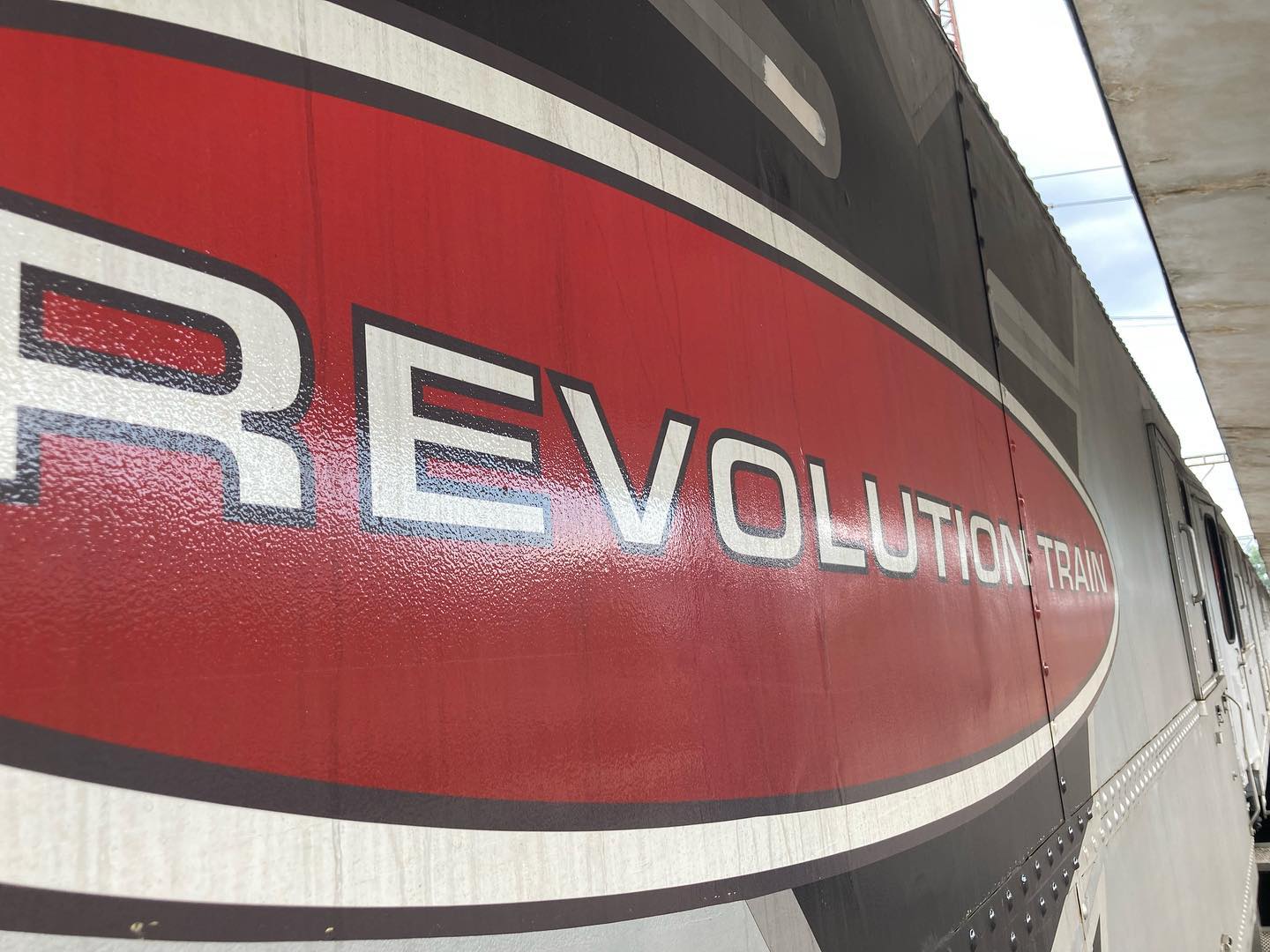 Revolution Train - Nové Česko