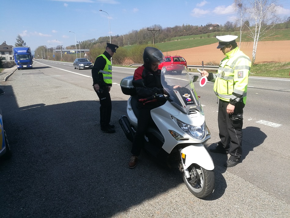 Řídím, piju nealko - 17.4.2019.jpg