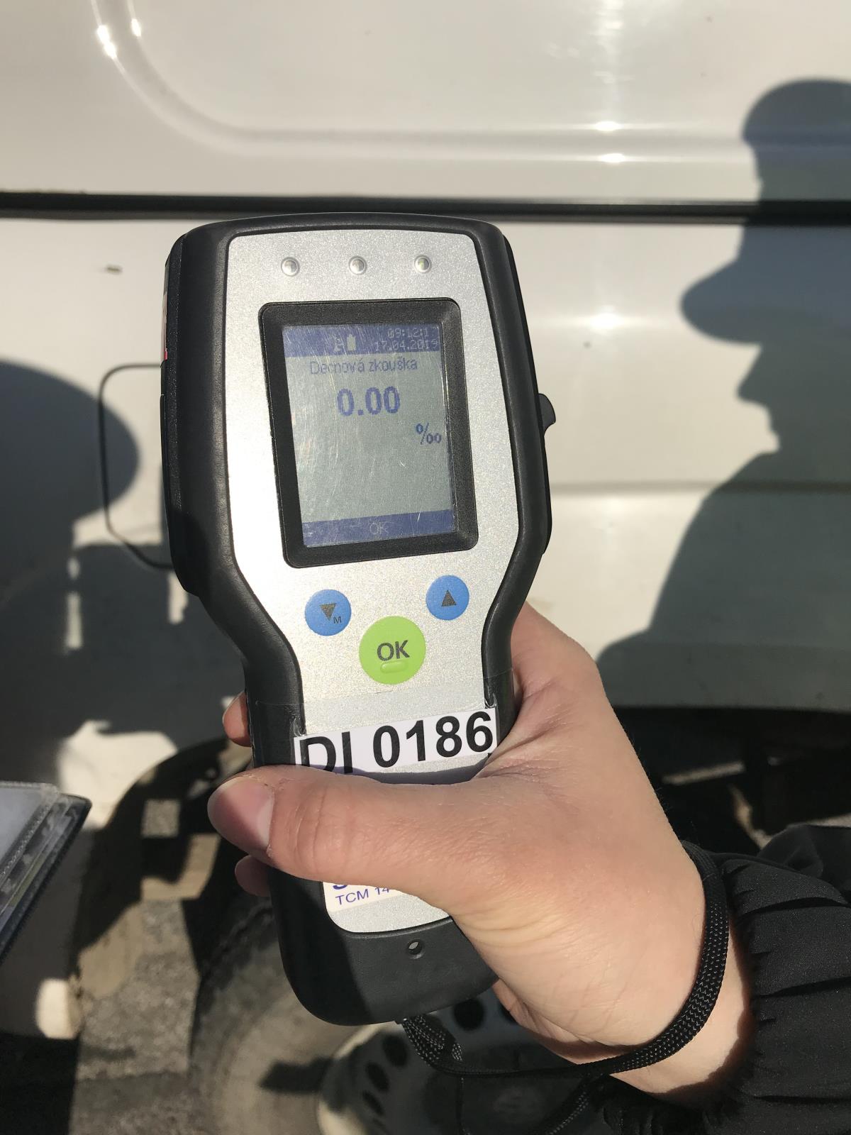 Řídím, piju nealko pivo!