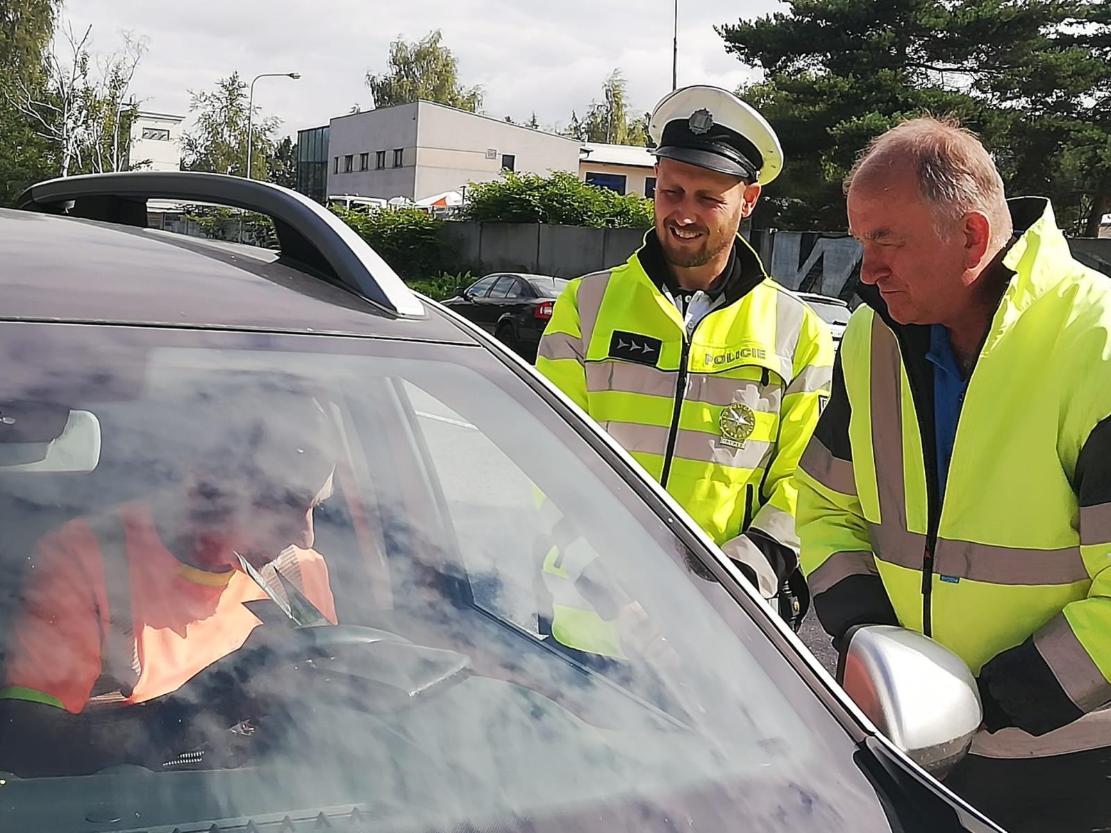 Řídím, piju nealko pivo