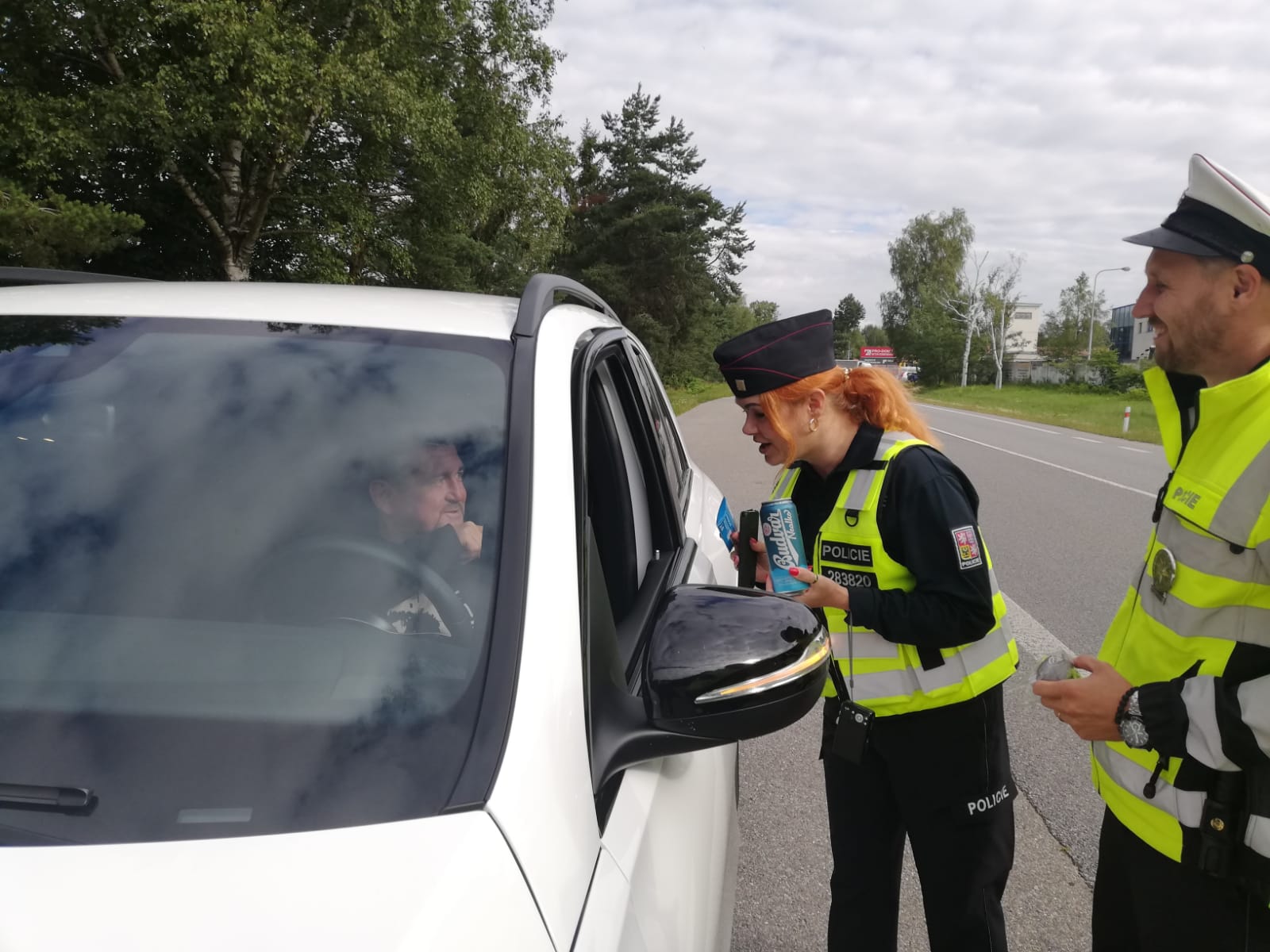 Řídím, piju nealko pivo