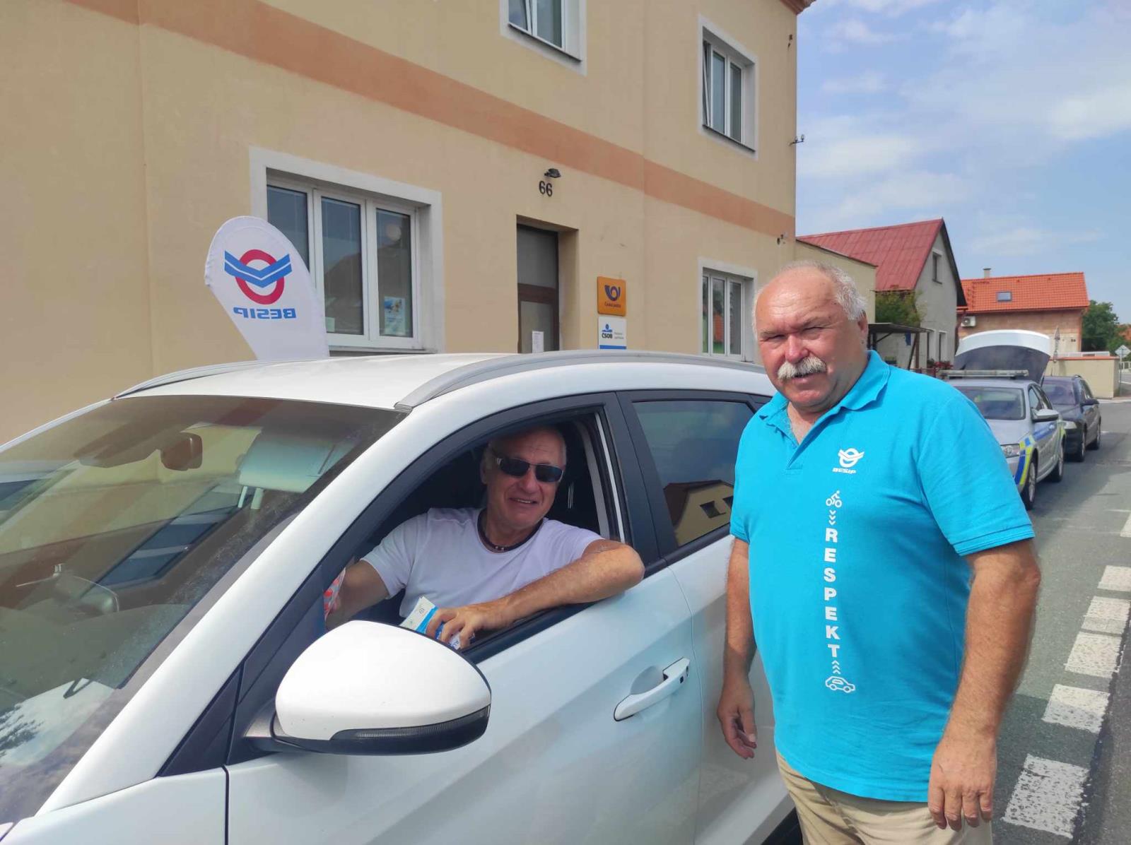 Řídím, piju nealko pivo