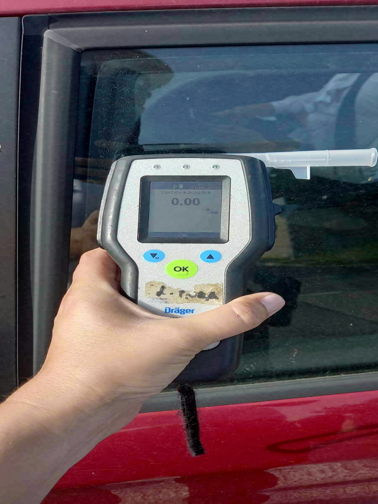 Řídím, piju nealko pivo