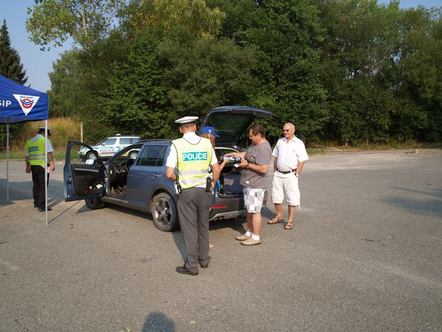 Řídím, piju nealko pivo