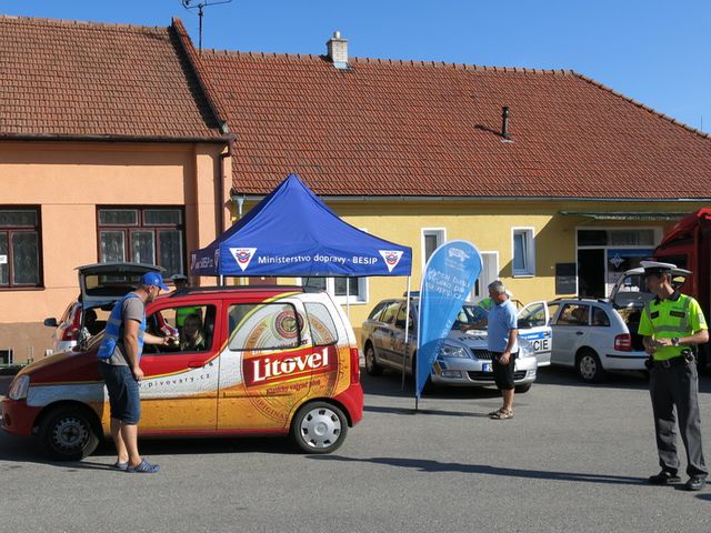 Řídím, piju nealko pivo