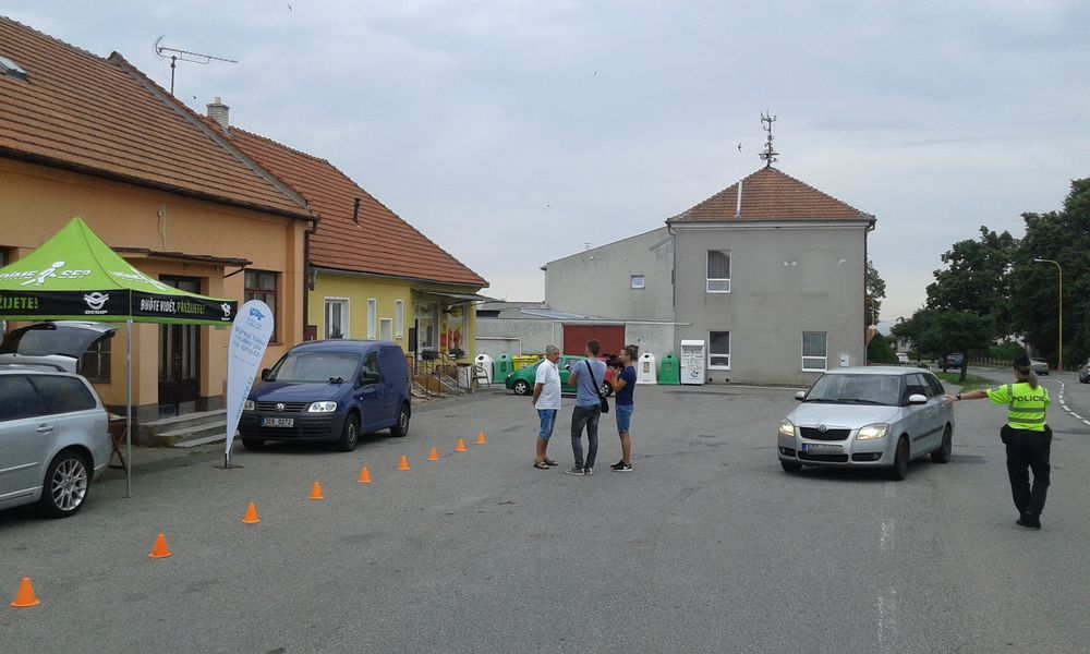 Řídím, piju nealko pivo