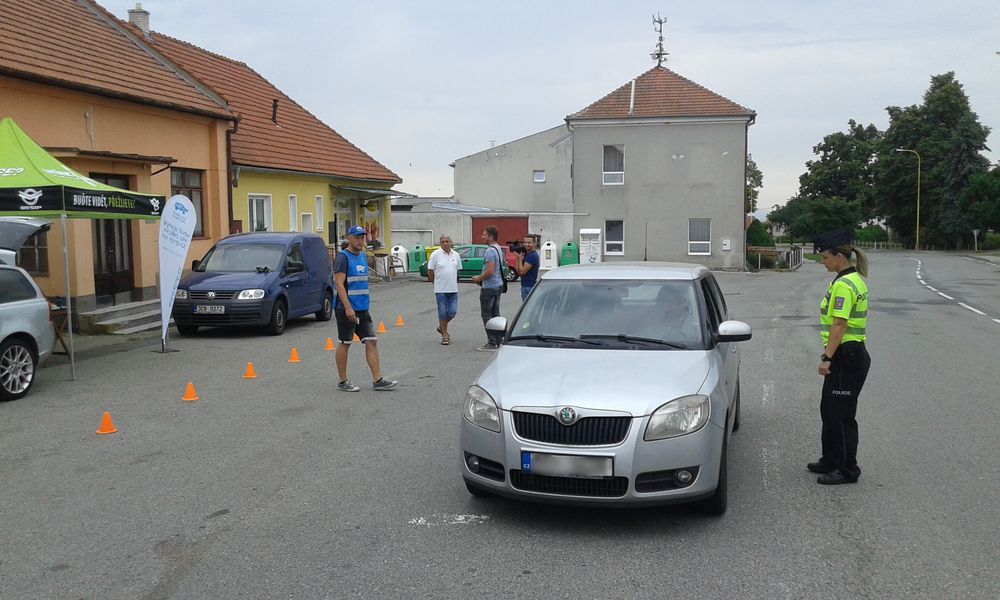 Řídím, piju nealko pivo