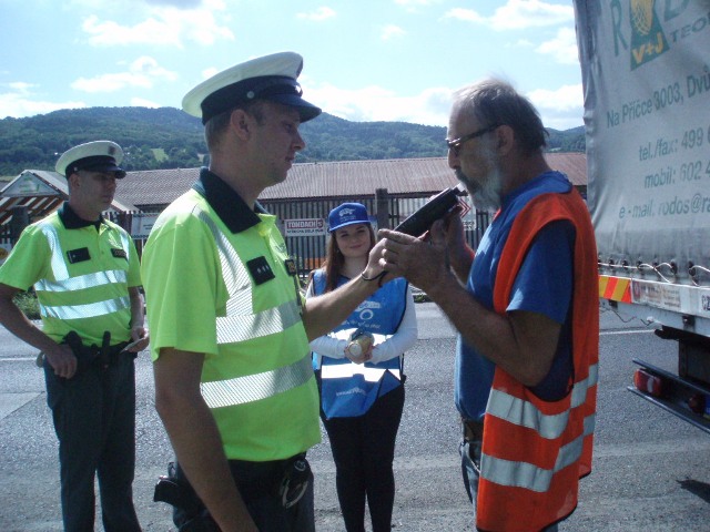 Řídím, piju nealko pivo v Děčíně